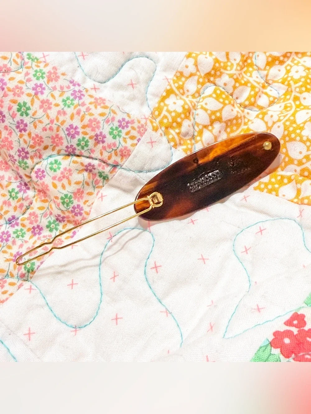 1970’s Oval French Barrette with Anchor in Brown Tortoiseshell, Deadstock/Unworn